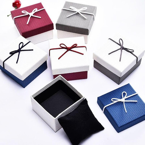 Rigid gift boxes